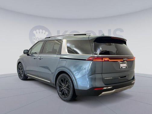 Astra Blue 2024 Kia Carnival SX Prestige