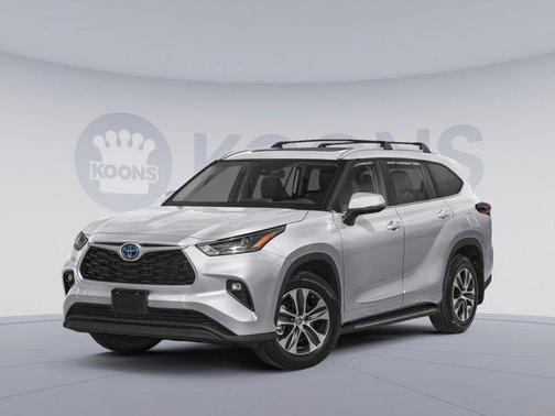 2025 Toyota Highlander Hybrid XLE