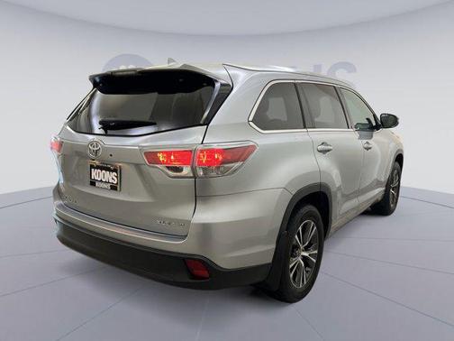 2016 Toyota Highlander XLE