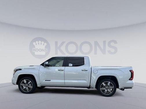 2025 Toyota Tundra Hybrid Capstone