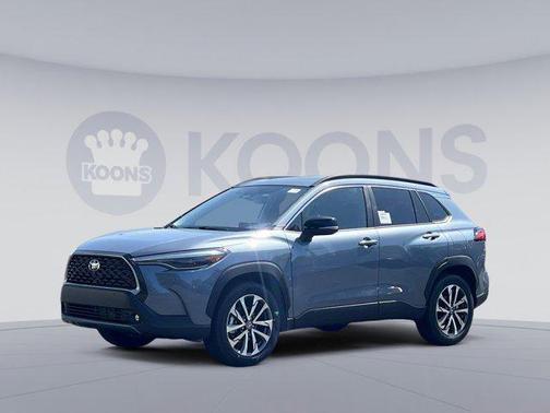 2025 Toyota Corolla Cross XLE