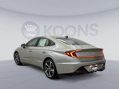 2021 Hyundai SONATA SEL Plus