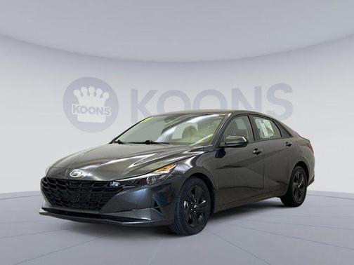 2021 Hyundai ELANTRA SEL