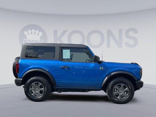 Velocity Blue Metallic 2024 Ford Bronco Big Bend