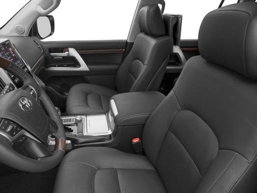 2018 Toyota Land Cruiser Base