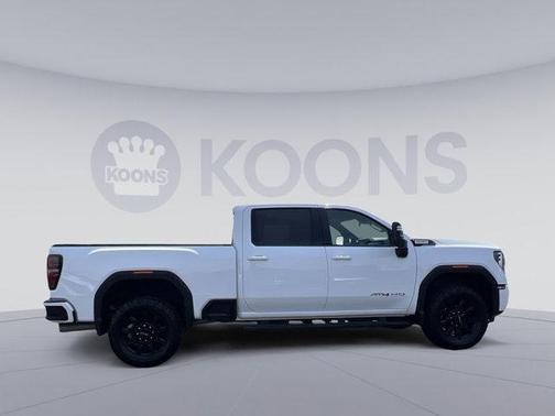 2024 GMC Sierra 2500 AT4
