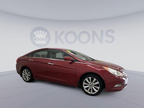 2013 Hyundai SONATA SE