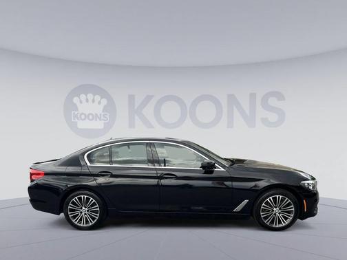 Black Sapphire Metallic 2020 BMW 540 xDrive