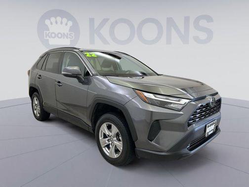2022 Toyota RAV4 XLE