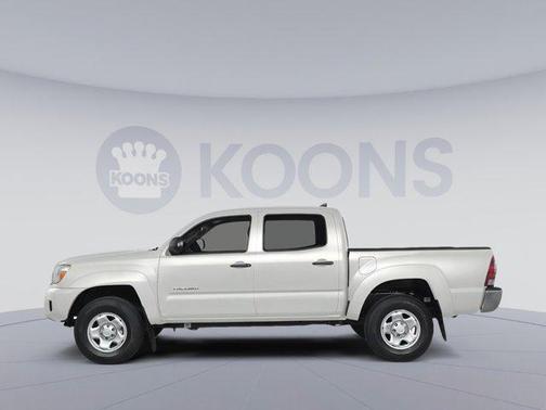 2014 Toyota Tacoma Base