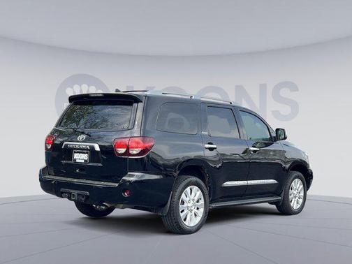 2021 Toyota Sequoia Platinum