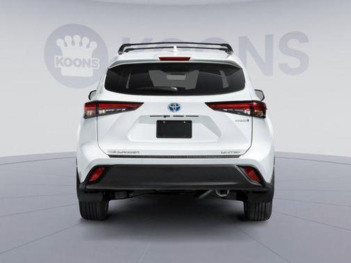 2026 Toyota Highlander Hybrid Limited