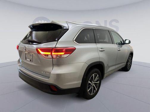 2017 Toyota Highlander XLE