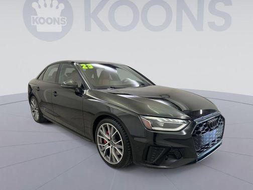 2023 Audi S4 Premium Plus TFSI quattro Tiptronic