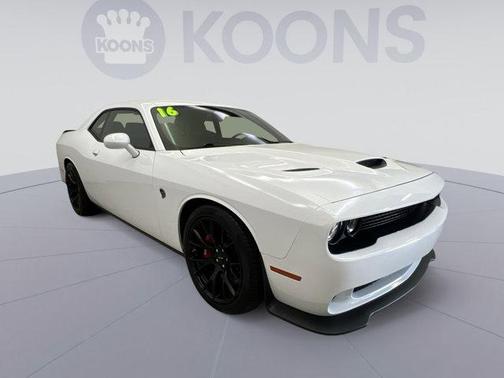 2016 Dodge Challenger SRT Hellcat