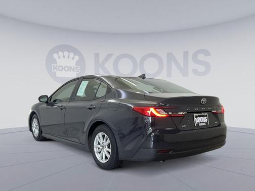 Underground 2025 Toyota Camry LE