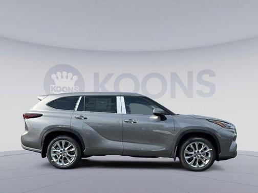 2025 Toyota Highlander Limited