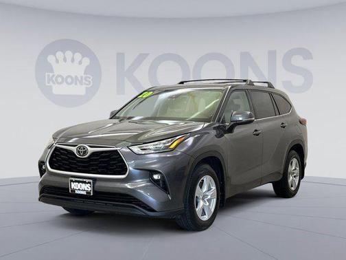 2020 Toyota Highlander LE