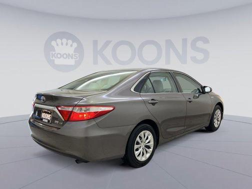 2015 Toyota Camry Hybrid LE