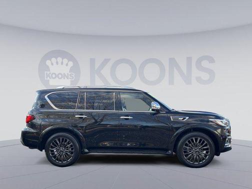2023 INFINITI QX80 SENSORY AWD