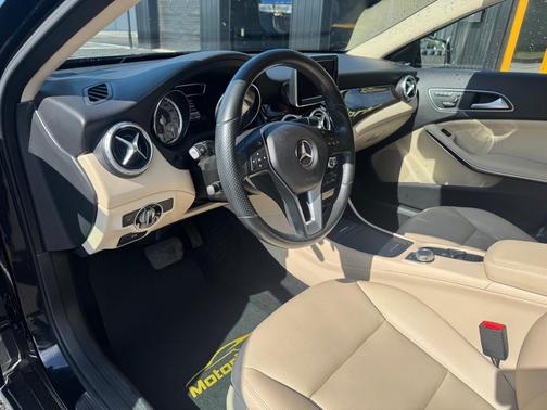 BLACK 2015 Mercedes-Benz GLA-Class 4MATIC