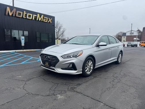 2018 Hyundai SONATA SE
