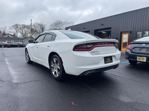 2015 Dodge Charger SXT