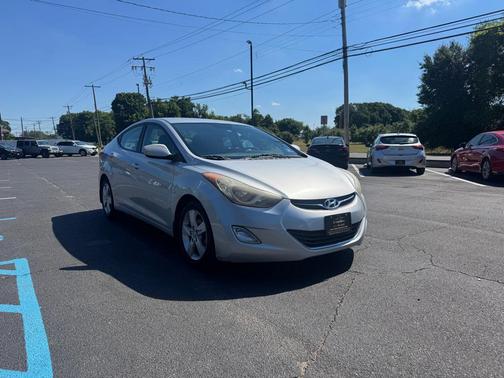Radiant Silver 2013 Hyundai ELANTRA GLS