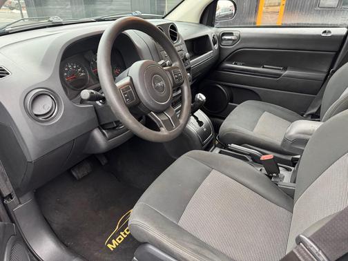 2012 Jeep Compass Sport