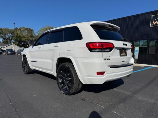 2018 Jeep Grand Cherokee Laredo E