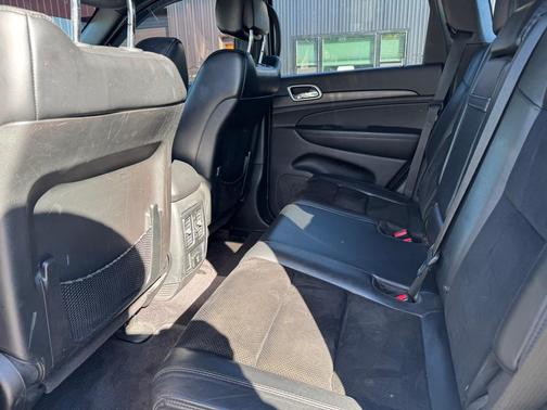 2018 Jeep Grand Cherokee Laredo E