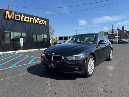 BLACK 2018 BMW 320 i