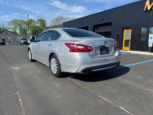 2016 Nissan Altima 2.5 S