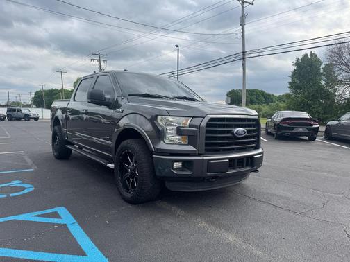 GREY 2015 Ford F-150 XLT
