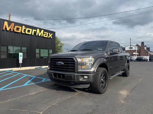 GREY 2015 Ford F-150 XLT