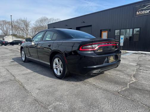 2015 Dodge Charger SE