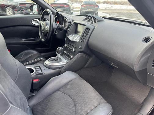 2010 Nissan 370Z Touring