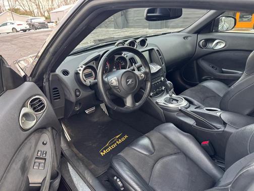 2010 Nissan 370Z Touring