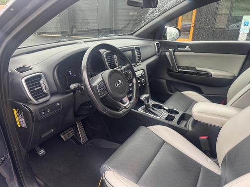 Pacific Blue 2019 Kia Sportage EX