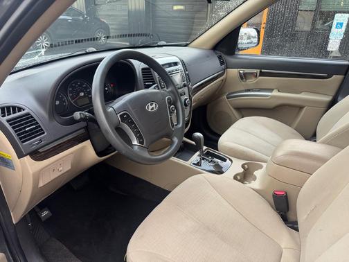 2010 Hyundai SANTA FE GLS
