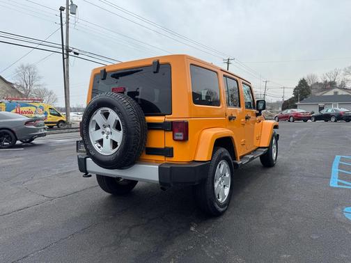 2012 Jeep Wrangler Unlimited Sahara