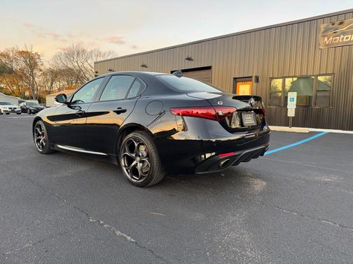 2018 Alfa Romeo Giulia Ti Sport