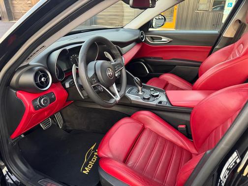 2018 Alfa Romeo Giulia Ti Sport