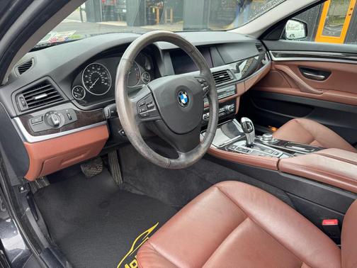 BLACK 2012 BMW 535 xDrive