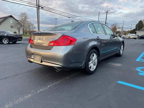 2011 INFINITI G25x Base