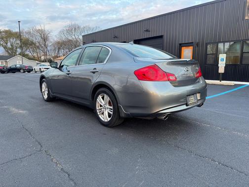 2011 INFINITI G25x Base