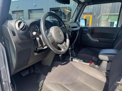 Billet Metallic Clearcoat 2014 Jeep Wrangler Unlimited Sport
