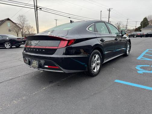 2023 Hyundai SONATA SE