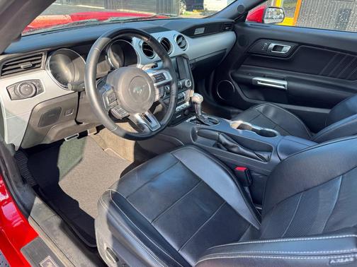 2016 Ford Mustang EcoBoost Premium