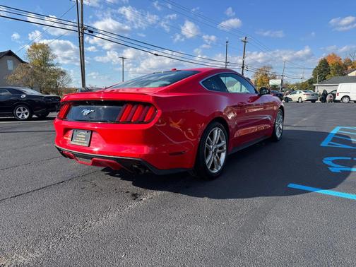 2016 Ford Mustang EcoBoost Premium